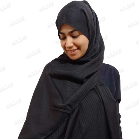 شال مشکی راه راه