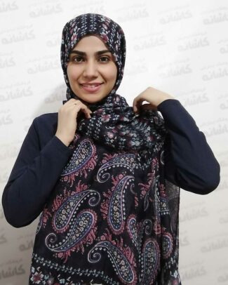 شال نخی طرح دار