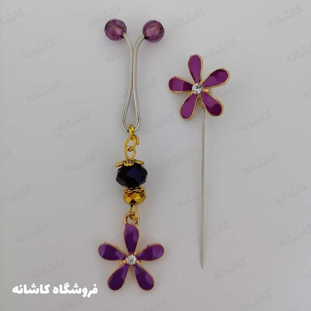 فروشگاه شال و روسری کاشانه | ست سوزن و گیره روسری طرح گل بنفش
