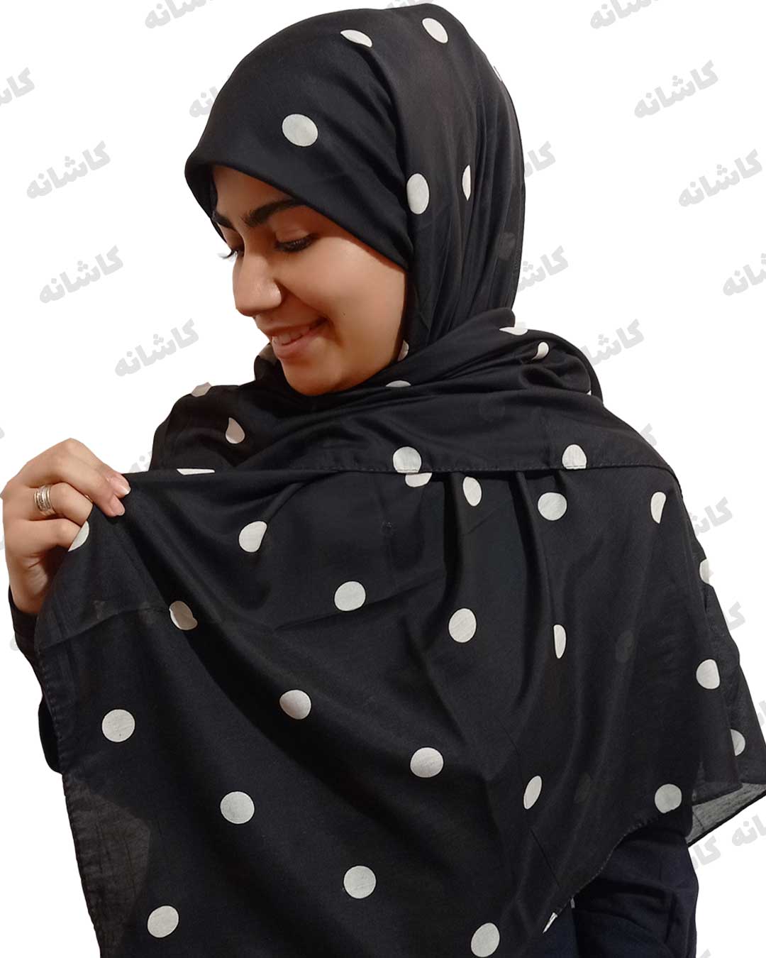 فروشگاه شال و روسری کاشانه | روسری توپ توپی مشکی