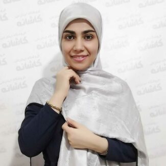 روسری ابریشم شاین نقره ای