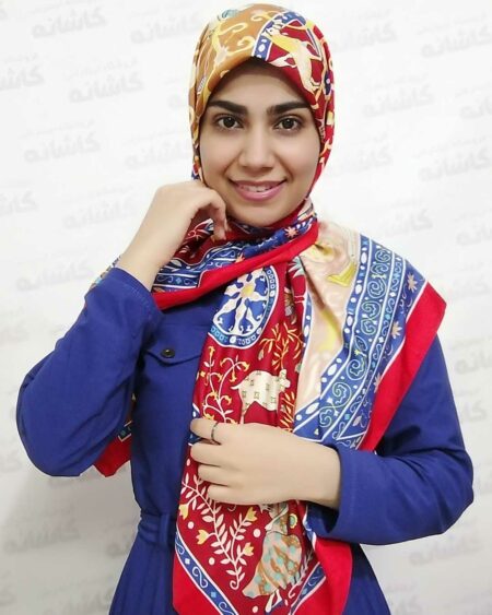 روسری ابریشم توییل قرمز