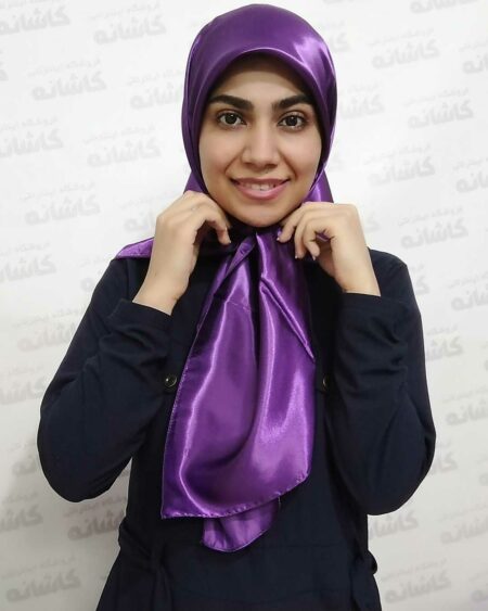 روسری ساتن بنفش