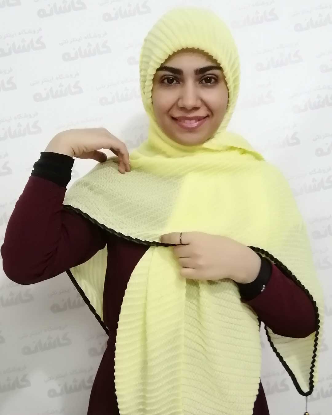 روسری زرد لیمویی